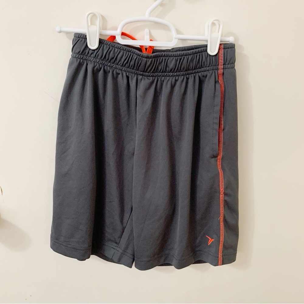 5/$25 Old Navy active go dry kids boys gray shorts medium 8